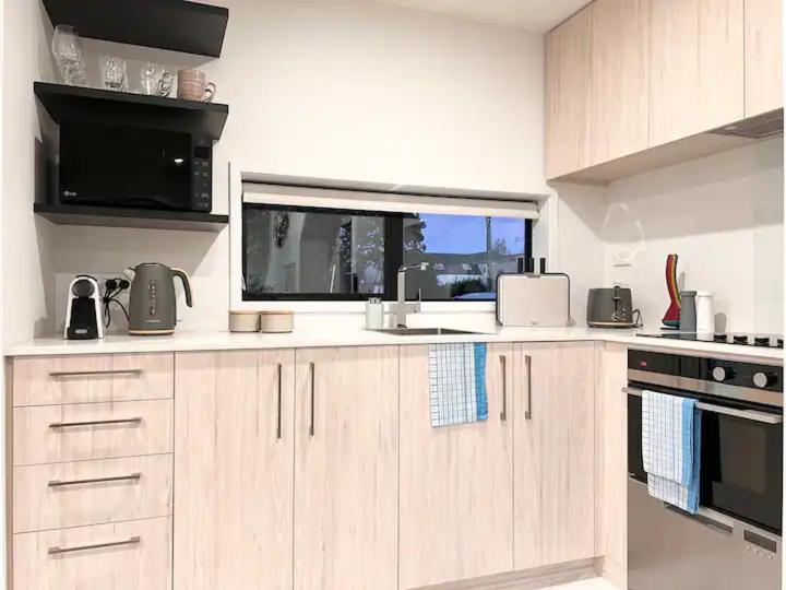 Christchurch Cbd Luxury Townhouse Eksteriør bilde